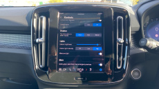 Volvo XC40 2.0 B4P Plus Dark 5dr Auto Petrol Estate